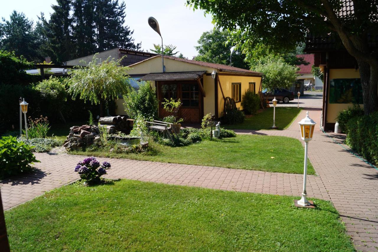 Pension Zum Holzpantoffelmacher Burg  Exterior photo