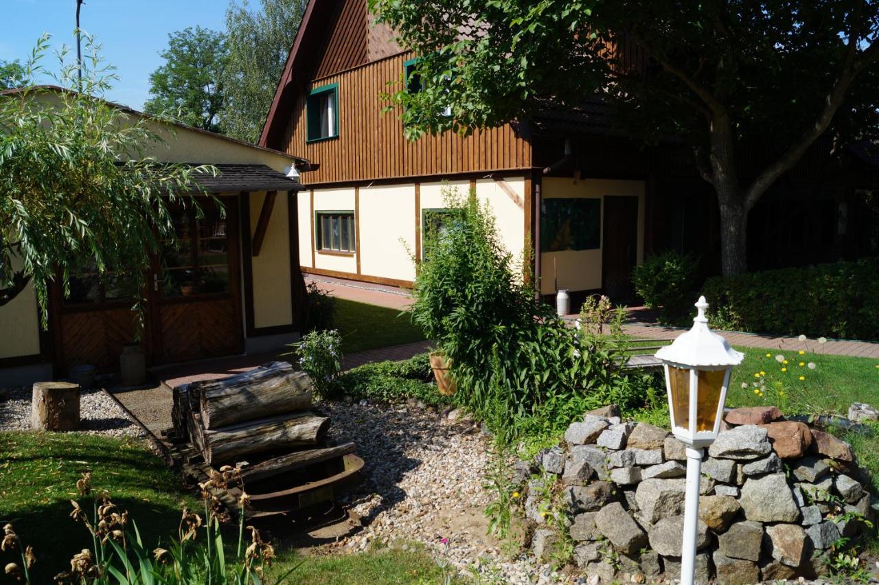 Pension Zum Holzpantoffelmacher Burg  Exterior photo