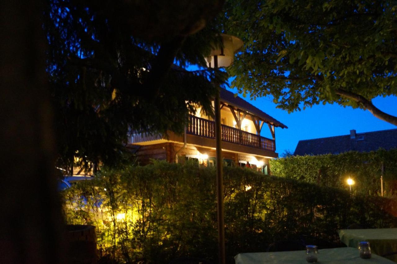 Pension Zum Holzpantoffelmacher Burg  Exterior photo