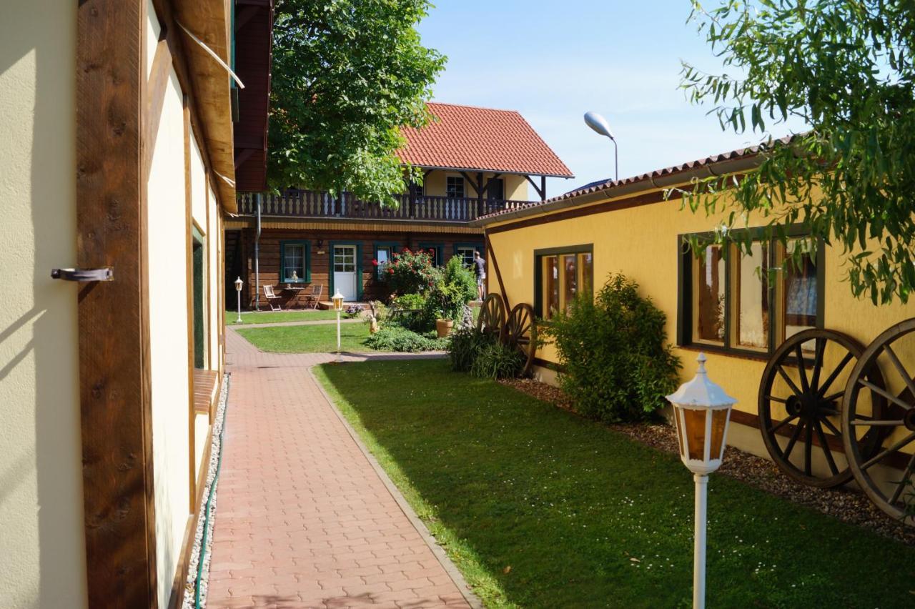 Pension Zum Holzpantoffelmacher Burg  Exterior photo